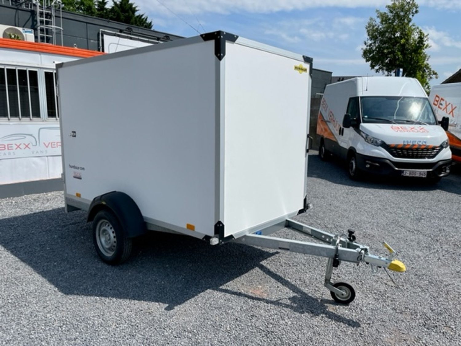 De gesloten aanhangwagen van BEXX Verhuur